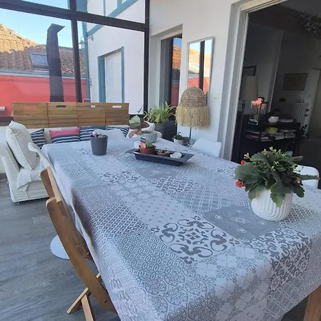 Elegante Vue - 10 Pers. - Fr-1-879-44 *
